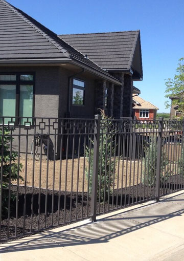 Black Decorative Powder Coated Galvanized Flat Top Ornamental Swimming Pool Security Fence Panels
