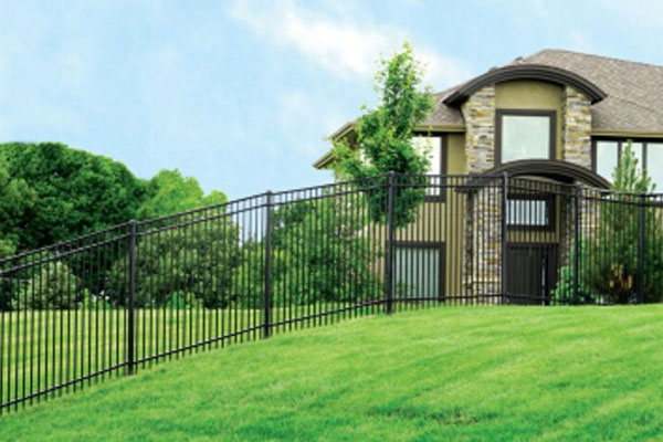 cheap classic design easily assembled flat top safety protect fence 